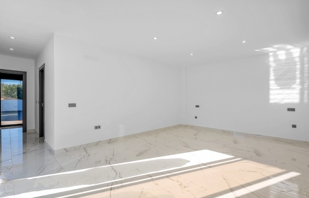 Resale - Villa - Campoamor