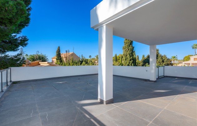 Resale - Villa - Campoamor