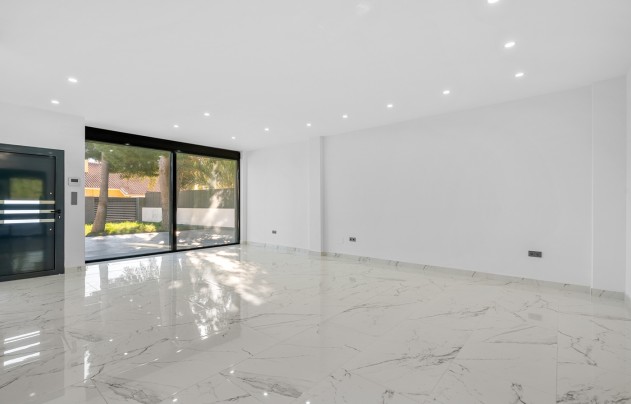 Resale - Villa - Campoamor