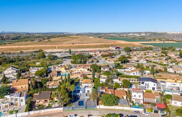 Resale - Villa - Campoamor