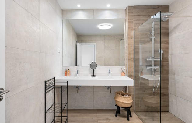 Resale - Apartment - Marbella