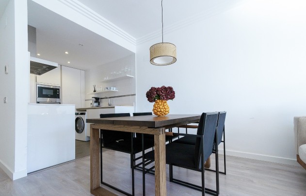 Herverkoop - Apartment - Benahavis - La Quinta