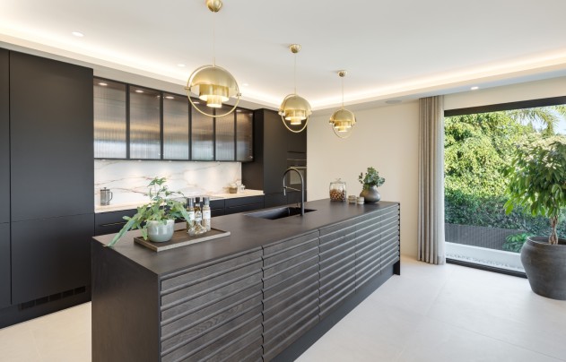 Herverkoop - Villa - Marbella - Nueva Andalucía