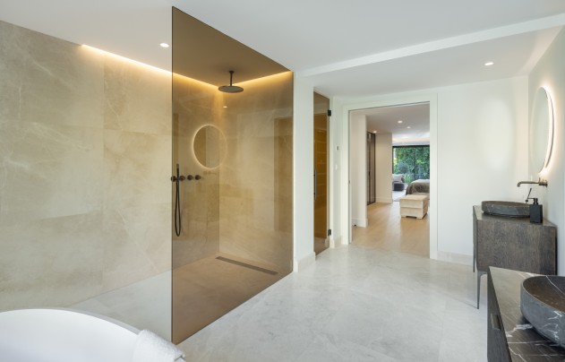 Herverkoop - Villa - Marbella - Nueva Andalucía