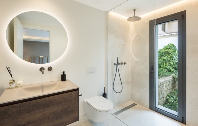 Herverkoop - Villa - Marbella - Nueva Andalucía