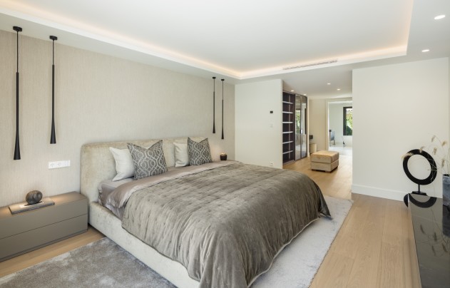 Herverkoop - Villa - Marbella - Nueva Andalucía