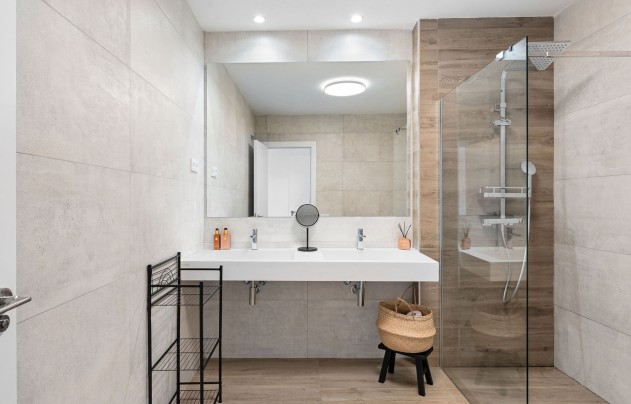 Herverkoop - Apartment - Marbella - Elviria