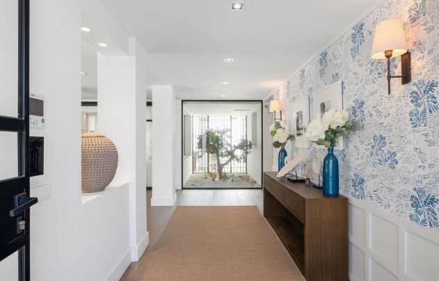 Herverkoop - Villa - Marbella - Los Naranjos de Marbella