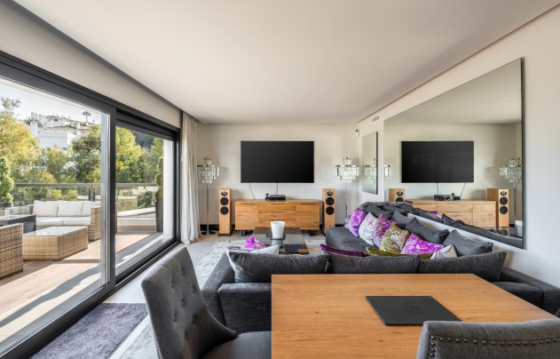 Herverkoop - Apartment - Marbella - Nueva Andalucía