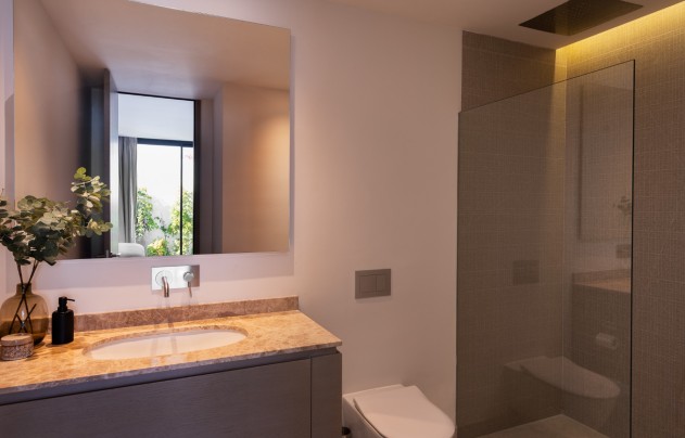 Herverkoop - Villa - Marbella - Nueva Andalucía