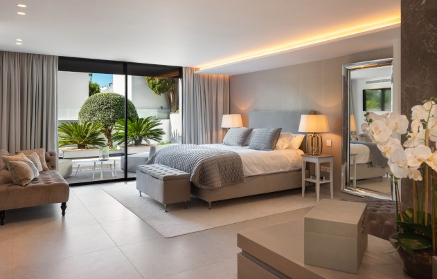 Herverkoop - Villa - Marbella - Nueva Andalucía