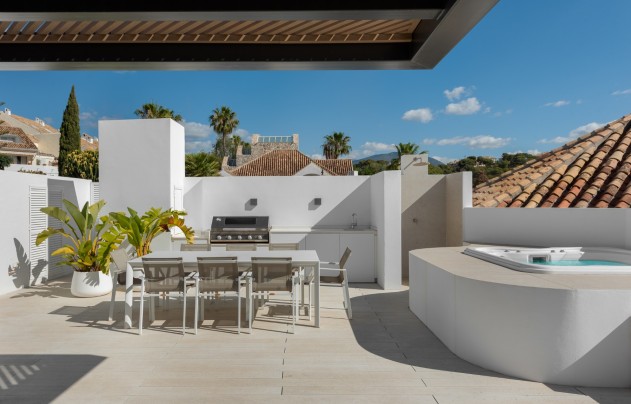 Herverkoop - Villa - Marbella - Nueva Andalucía