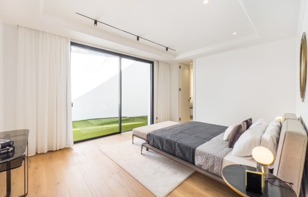 Herverkoop - Villa - Marbella - Golden Mile