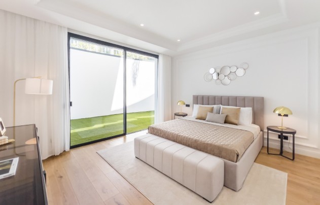 Herverkoop - Villa - Marbella - Golden Mile