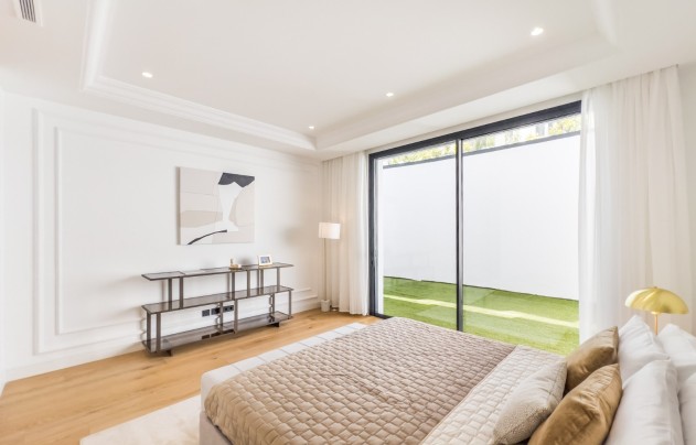 Herverkoop - Villa - Marbella - Golden Mile