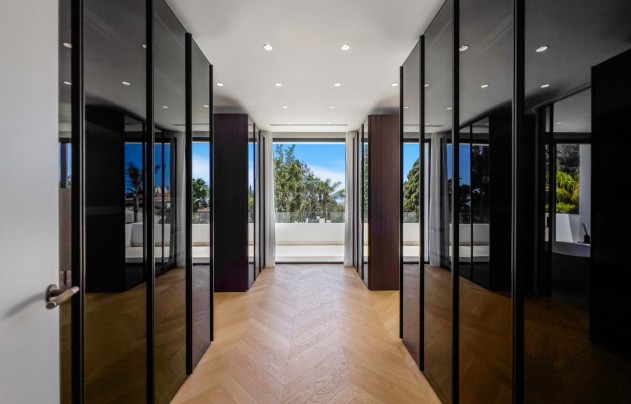 Herverkoop - Villa - Marbella - Golden Mile