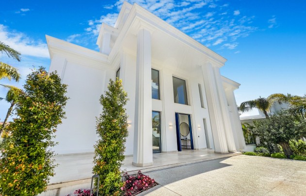 Herverkoop - Villa - Marbella - Golden Mile