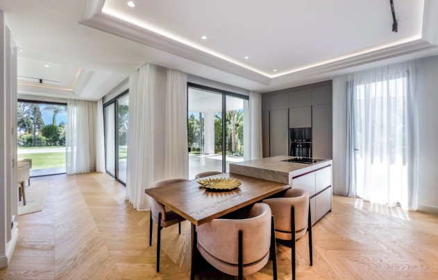 Herverkoop - Villa - Marbella - Golden Mile