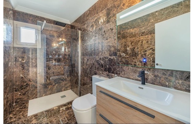 Herverkoop - Huis - Marbella - Puerto Banús