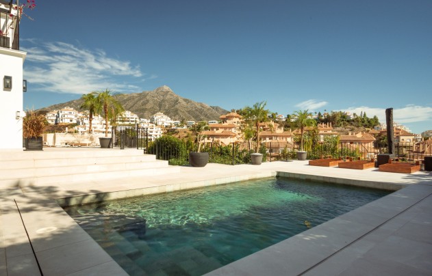 Herverkoop - Villa - Marbella - Los Naranjos de Marbella