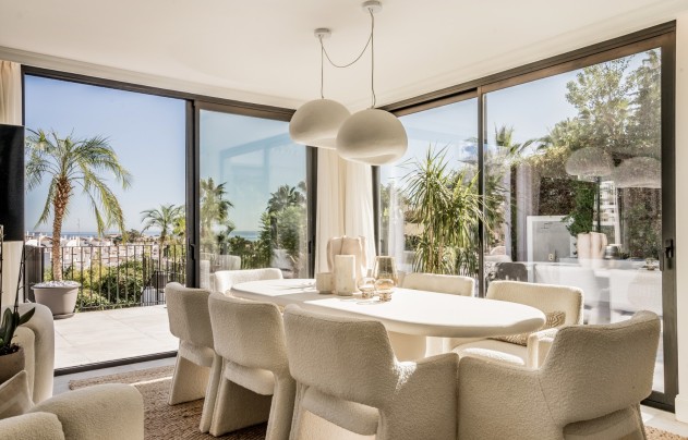 Herverkoop - Villa - Marbella - Los Naranjos de Marbella