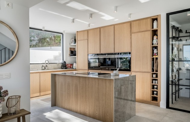 Herverkoop - Villa - Marbella - Los Naranjos de Marbella