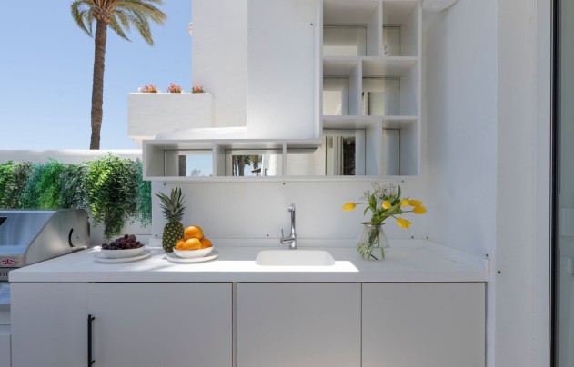 Resale - Apartment - Marbella