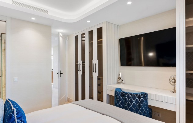 Resale - Apartment - Marbella