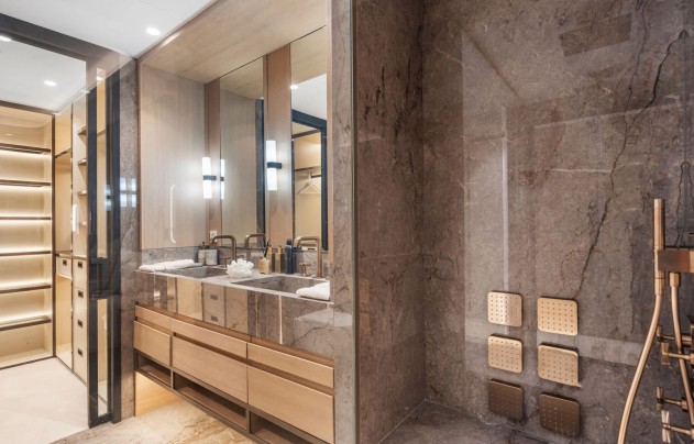 Resale - Apartment - Marbella