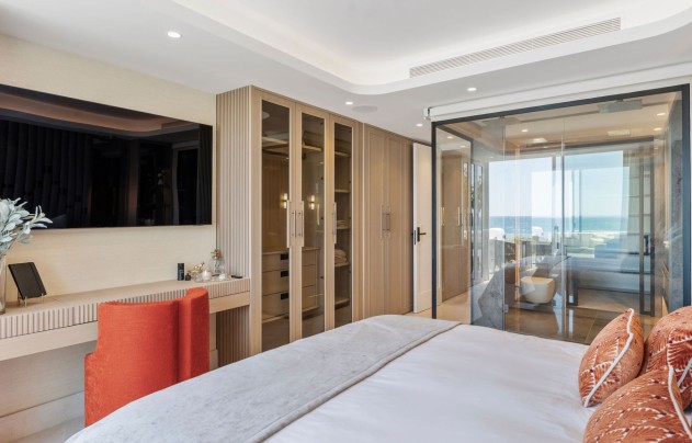 Resale - Apartment - Marbella