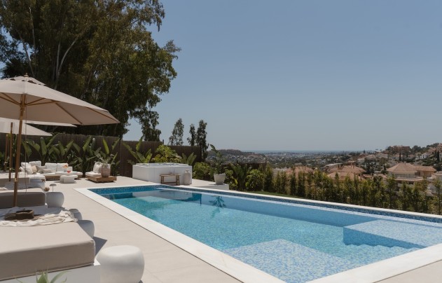 Herverkoop - Villa - Marbella - Nueva Andalucía