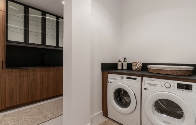 Herverkoop - Villa - Marbella - Nueva Andalucía