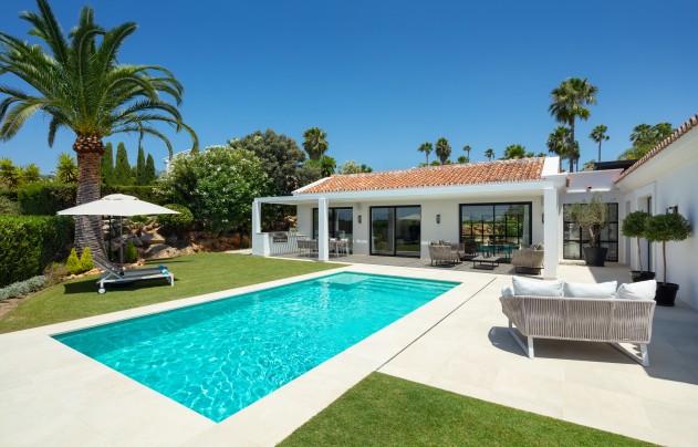 Herverkoop - Villa - Marbella - Nueva Andalucía