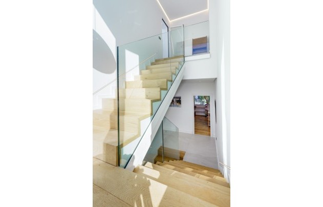 Herverkoop - Villa - Marbella - Nueva Andalucía