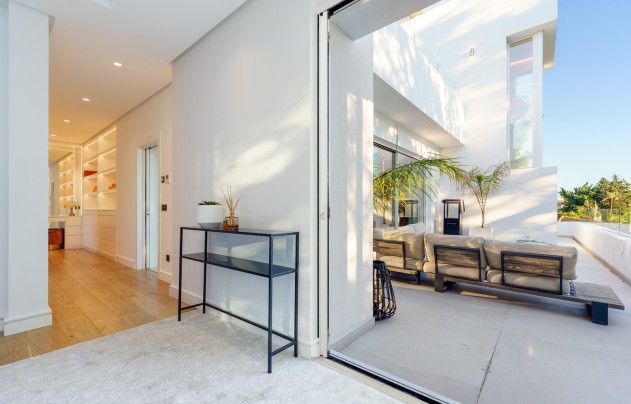 Herverkoop - Villa - Marbella - Nueva Andalucía