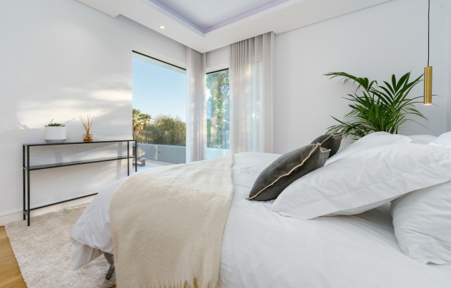 Herverkoop - Villa - Marbella - Nueva Andalucía