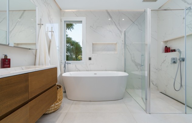 Herverkoop - Villa - Marbella - Nueva Andalucía