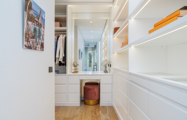 Herverkoop - Villa - Marbella - Nueva Andalucía