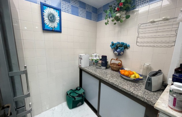 Resale - House - Guardamar del Segura