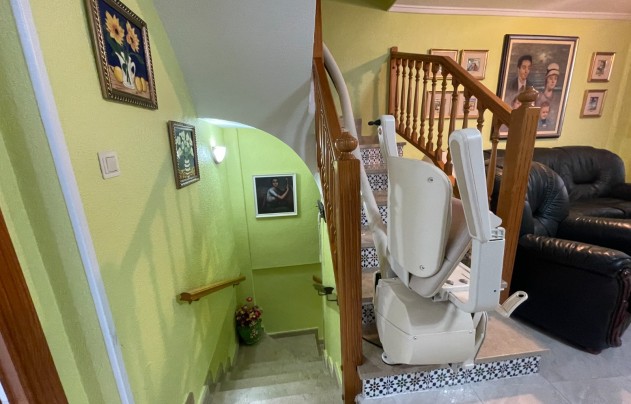 Resale - House - Guardamar del Segura