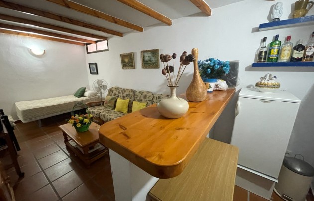 Resale - House - Guardamar del Segura