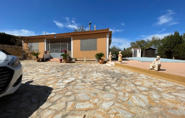 Resale - Villa - Guardamar del Segura - Valencia