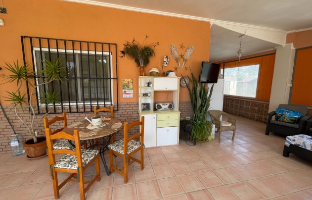 Resale - Villa - Guardamar del Segura - Valencia