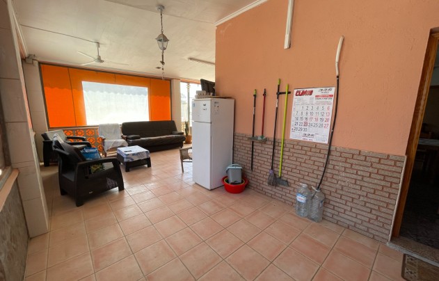 Resale - Villa - Guardamar del Segura - Valencia