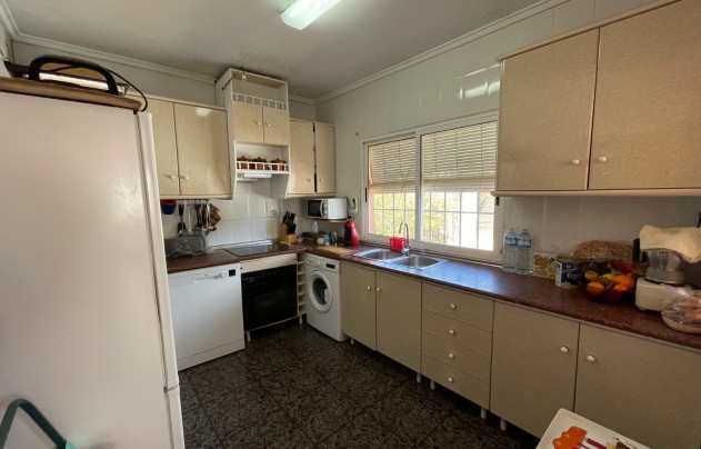 Resale - Villa - Guardamar del Segura - Valencia