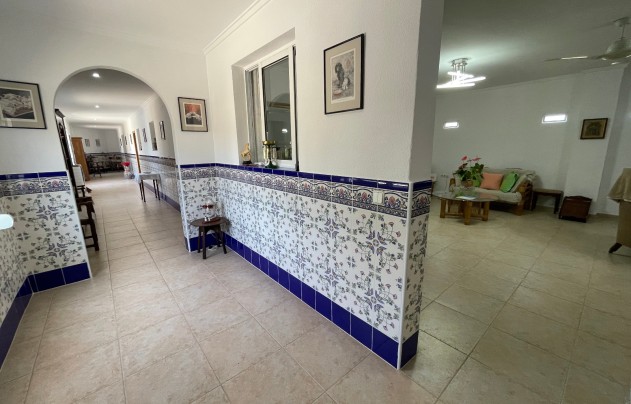 Resale - Villa - Daya Nueva