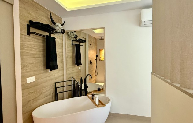 Herverkoop - Apartment - Benahavis - La Quinta