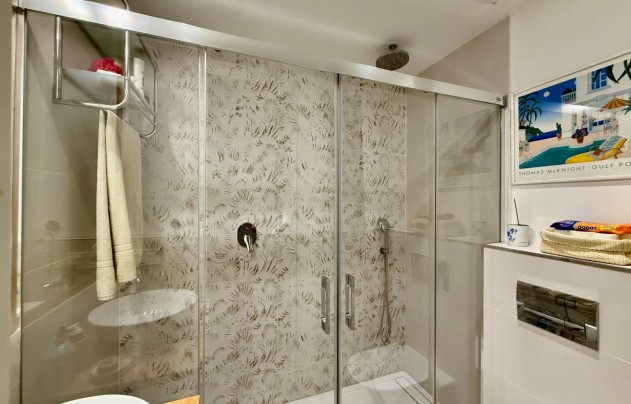 Herverkoop - Apartment - Benahavis - La Quinta