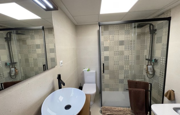 Herverkoop - Huis - Elche - Center