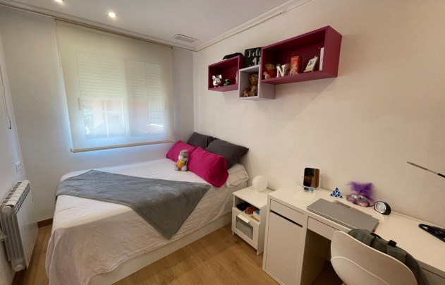 Herverkoop - Huis - Elche - Center